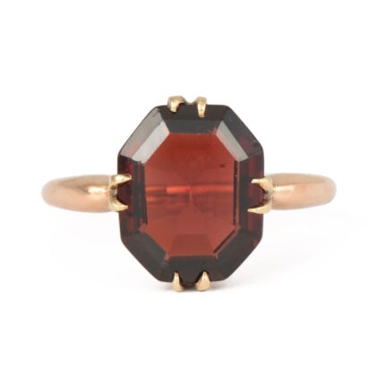 Art Deco 15k Gold Octagonal Cut Garnet Ring