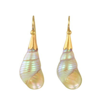 Victorian 15K Gold Maireener Shell Earrings